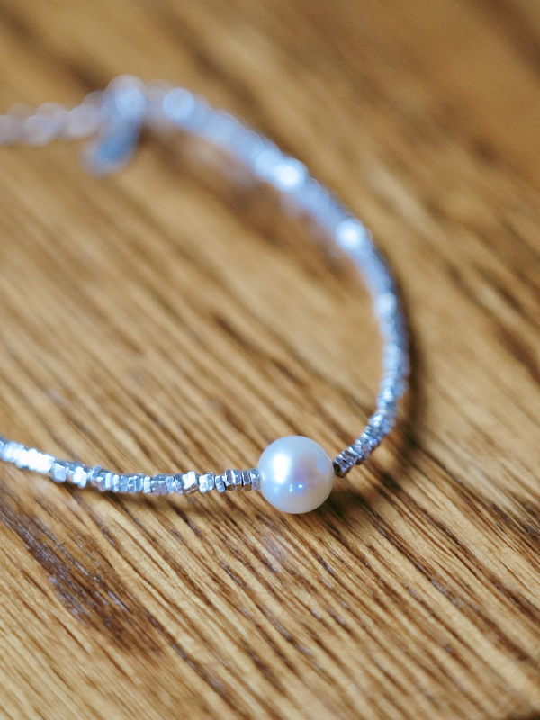 絲繞珍珠純銀手鍊 Silk Wrap Pearl Bracelet